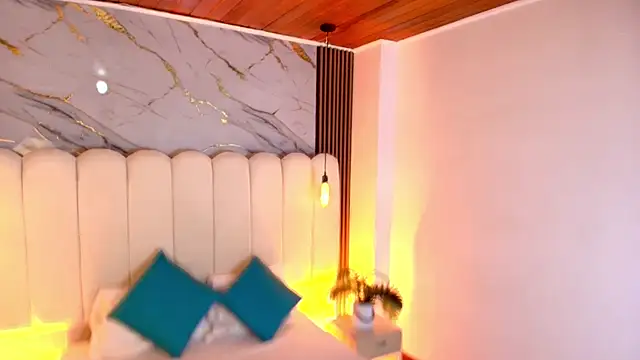 Snapshot of candyclair1 chatting on January 2026 08:12:01 PM candyclair1 online show from January 2026 08:12:01 PM