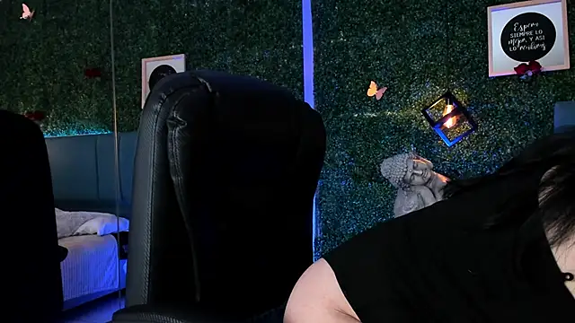 Linagh  online show from February 2026 11:29:01 AM