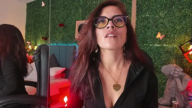 Linagh  online show from April 2026 11:33:01 AM