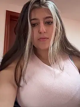 Bella  Lane online show from December 2025 07:41:01 PM