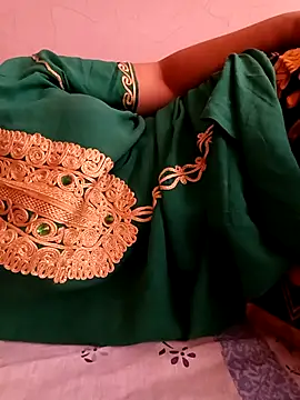 Mroma89six online show from November 2025 02:18:01 PM