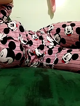 Mroma89six online show from November 2025 10:57:02 PM