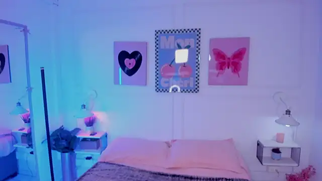 Snapshot of Zoe_Lynch_ chatting on February 2026 11:44:02 AM Zoe Lynch online show from February 2026 11:44:02 AM