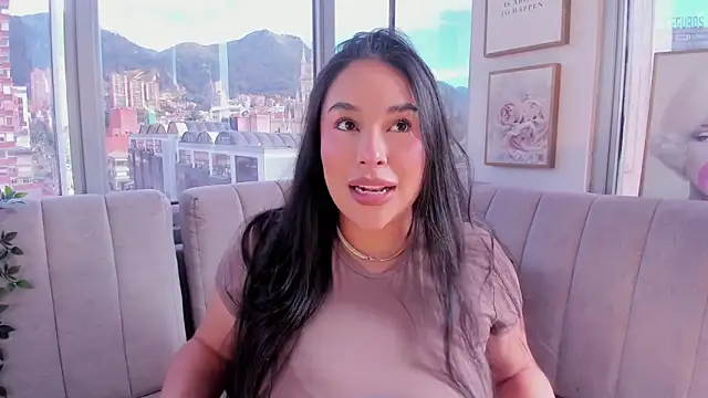 Zoey thompson online show from September 2025 07:40:02 PM