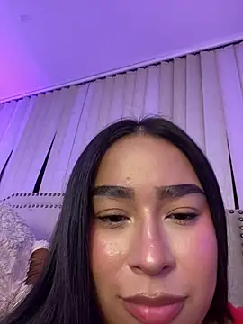 Zoey thompson online show from April 2026 03:02:01 AM