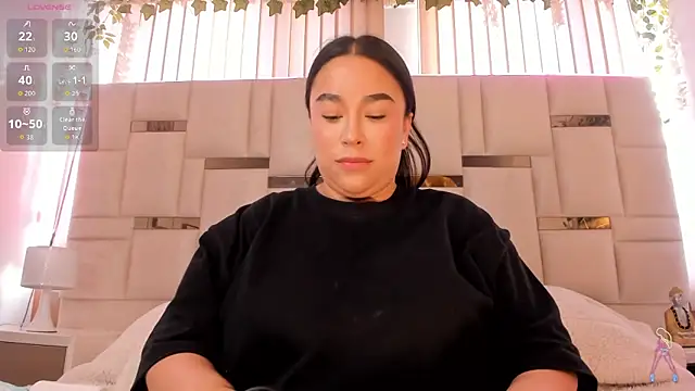 Zoey thompson online show from February 2026 09:32:01 PM