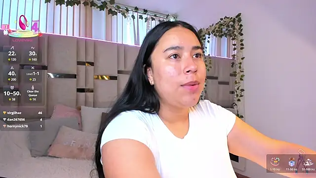 Zoey thompson online show from February 2026 08:44:01 PM