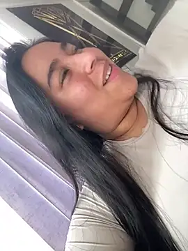 Zoey thompson online show from March 2026 07:36:02 PM