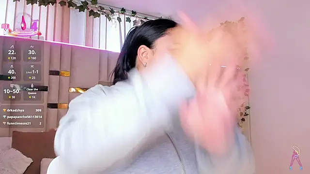 Zoey thompson online show from February 2026 08:51:01 PM