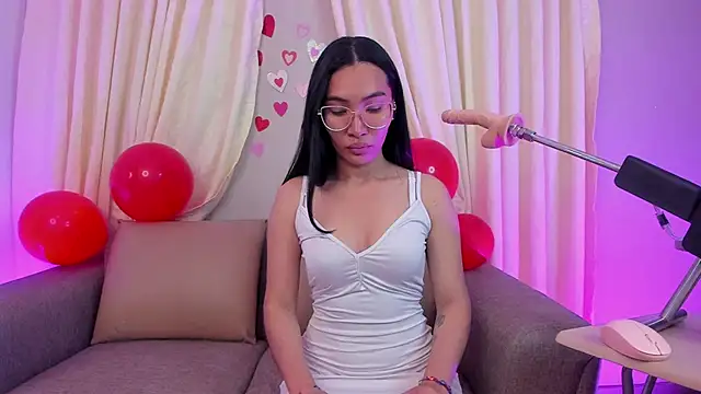 Snapshot of lucyy_liiuu chatting on September 2025 01:05:02 PM lucyy liiuu online show from September 2025 01:05:02 PM