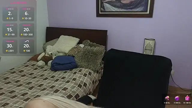 mirandahabach333 online show from July 2026 11:00:01 PM