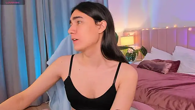 Snapshot of HeyAlena chatting on September 2025 05:57:02 AM HeyAlena online show from September 2025 05:57:02 AM