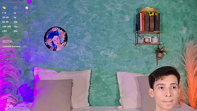 VicenteFerrer online show from December 2025 12:24:02 AM