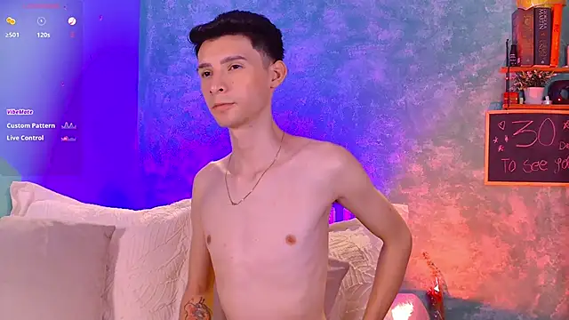 VicenteFerrer online show from September 2025 01:13:02 AM