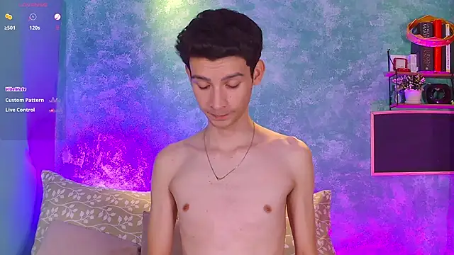 VicenteFerrer online show from November 2025 01:54:01 AM