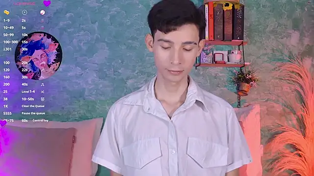 VicenteFerrer online show from December 2025 12:16:01 AM