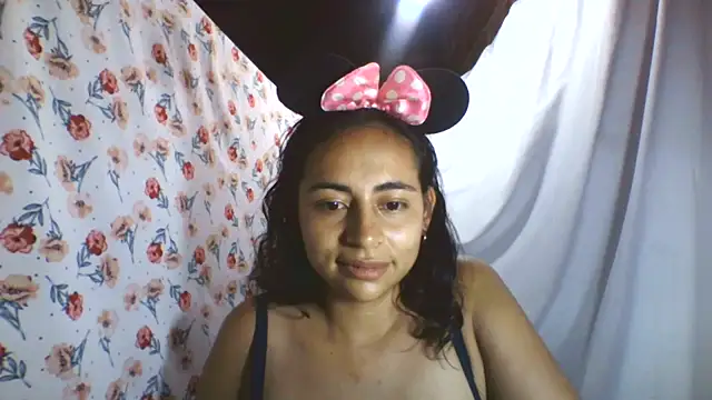 Anabelhotxx16 online show from October 2025 01:16:01 AM