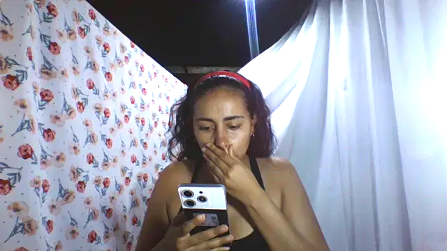 Anabelhotxx16 online show from September 2025 04:23:01 AM