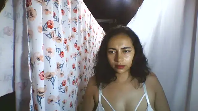 Anabelhotxx16 online show from October 2025 01:51:01 AM