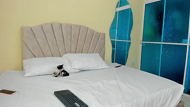 marsmith1 online show from December 2025 12:21:02 AM