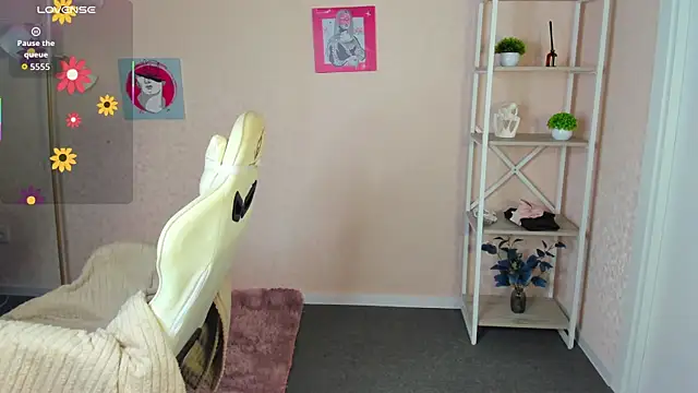 R0cket bunny online show from September 2025 12:03:01 AM