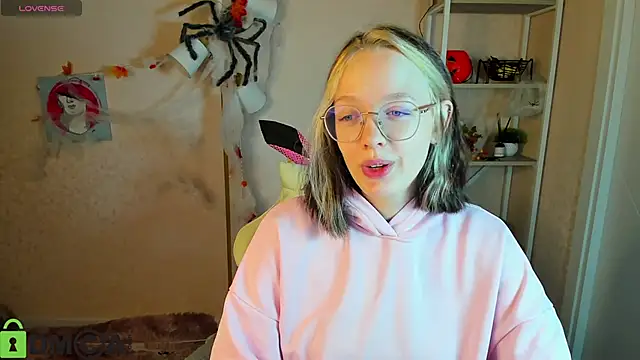 R0cket bunny online show from November 2025 01:10:01 AM