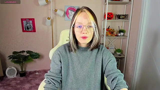 R0cket bunny online show from November 2025 01:04:02 AM