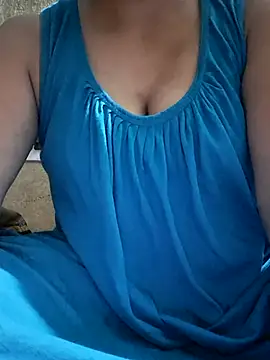 Snapshot of Mon-Shot9 chatting on September 2025 11:49:02 AM Mon-Shot9 online show from September 2025 11:49:02 AM