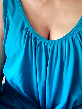 Snapshot of Mon-Shot9 chatting on September 2025 01:56:01 AM Mon-Shot9 online show from September 2025 01:56:01 AM