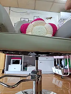 Nail Yummy online show from January 2026 02:27:02 AM