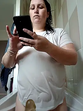 Snapshot of Fformesx chatting on December 2025 09:35:02 AM Fformesx online show from December 2025 09:35:02 AM