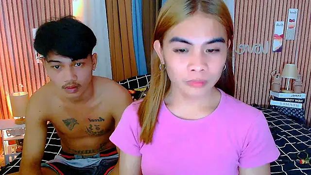 mikhaylahanderson online show from October 2025 04:29:02 PM