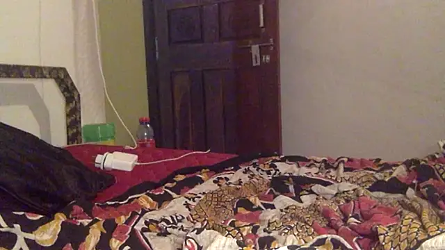 cymerastail online show from November 2025 01:10:02 PM