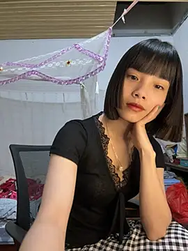 andymi1 online show from April 2026 01:50:01 AM