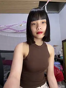 Snapshot of andymi1 chatting on June 2026 02:11:02 AM andymi1 online show from June 2026 02:11:02 AM