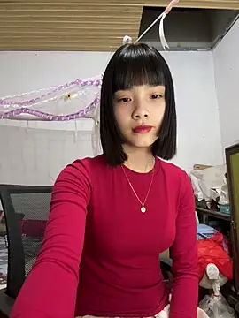 Snapshot of andymi1 chatting on June 2026 02:44:02 AM andymi1 online show from June 2026 02:44:02 AM