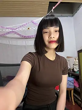 andymi1 online show from May 2026 02:22:01 AM