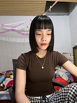 andymi1 online show from May 2026 01:58:02 AM