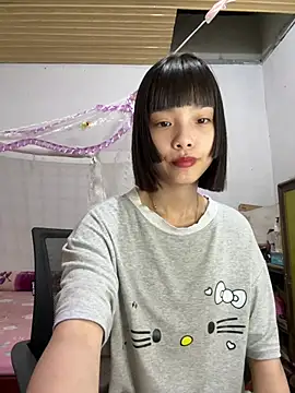 Snapshot of andymi1 chatting on July 2026 05:58:01 AM andymi1 online show from July 2026 05:58:01 AM