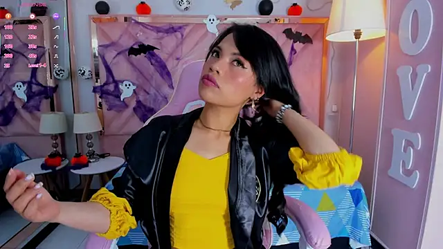 anyjones  online show from October 2025 07:06:02 AM