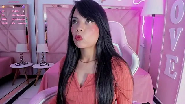 anyjones  online show from October 2025 04:23:01 AM