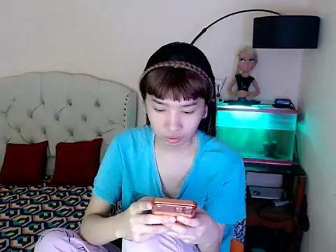 ShantalFoxxy  online show from February 2026 12:41:02 AM