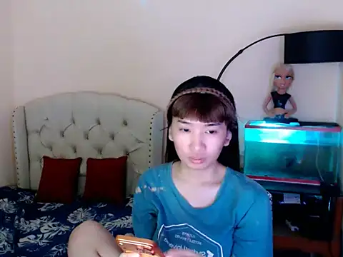 ShantalFoxxy  online show from April 2026 12:54:01 PM