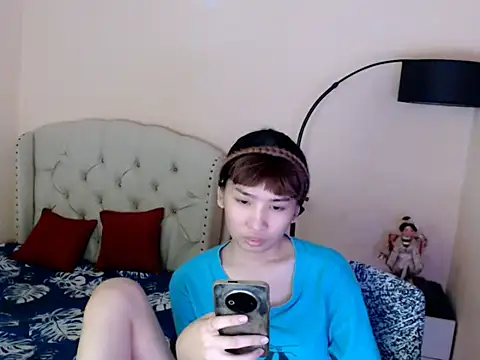 ShantalFoxxy  online show from July 2026 04:19:01 AM