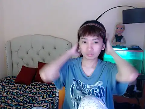 ShantalFoxxy  online show from February 2026 04:01:02 AM