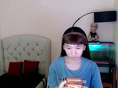 ShantalFoxxy  online show from April 2026 12:28:01 AM