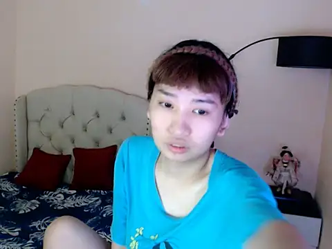 ShantalFoxxy  online show from July 2026 12:17:02 AM