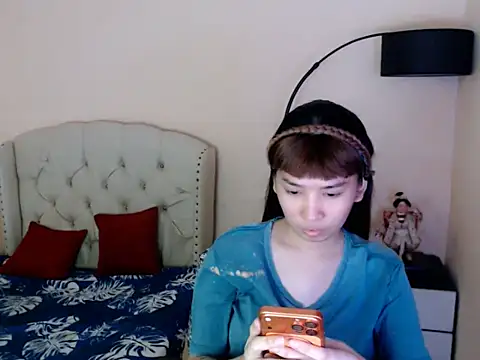 ShantalFoxxy  online show from July 2026 01:41:01 AM