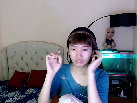 ShantalFoxxy  online show from April 2026 01:06:02 PM