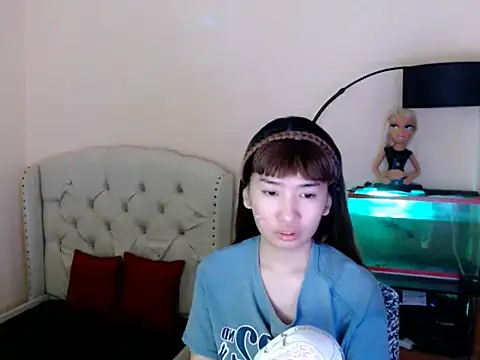 ShantalFoxxy  online show from April 2026 12:14:02 AM